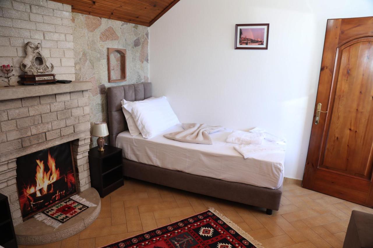 --Hotel Deal-- Rooms With Castle View Kruja Kültér fotó
