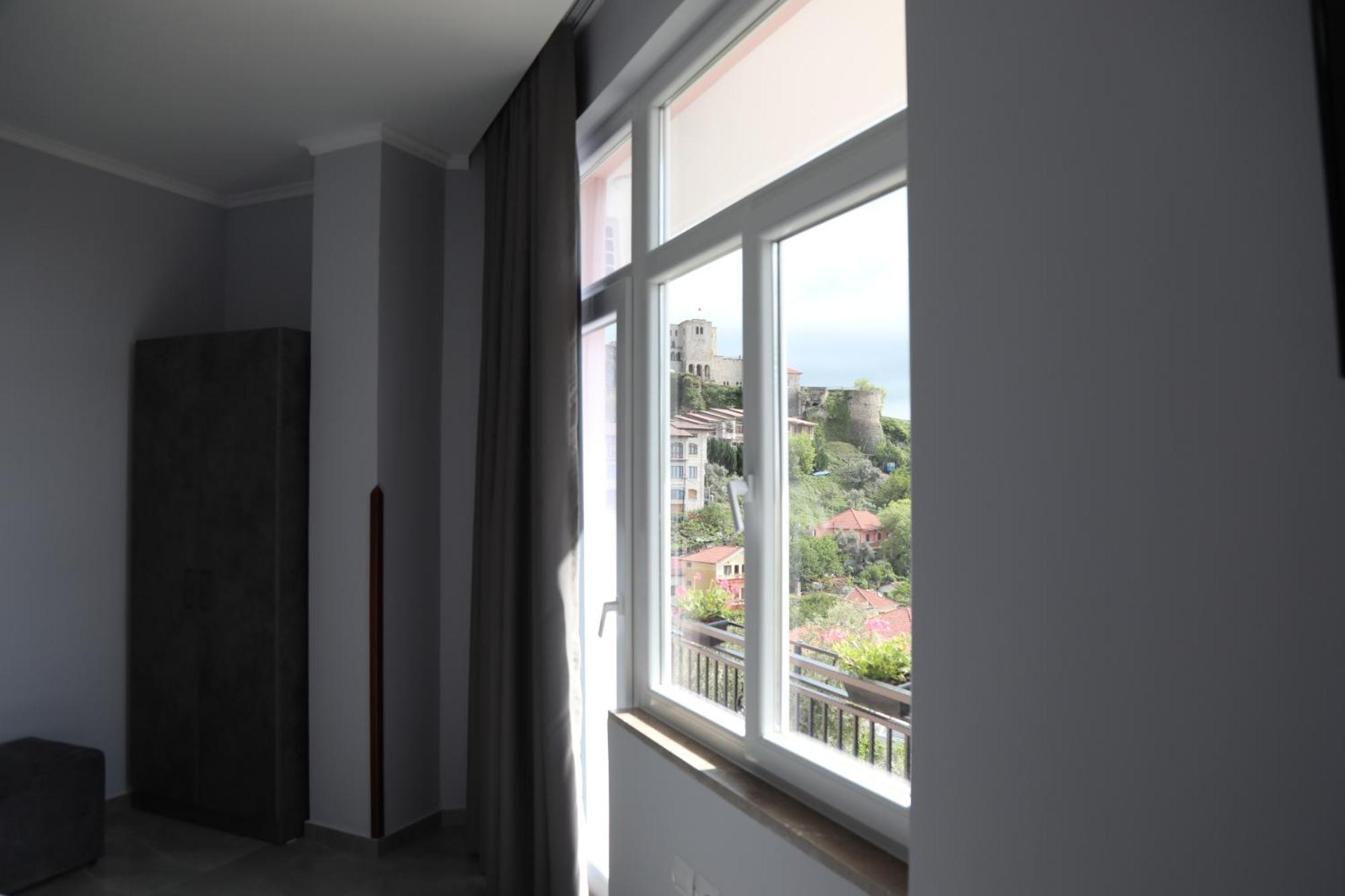 --Hotel Deal-- Rooms With Castle View Kruja Kültér fotó
