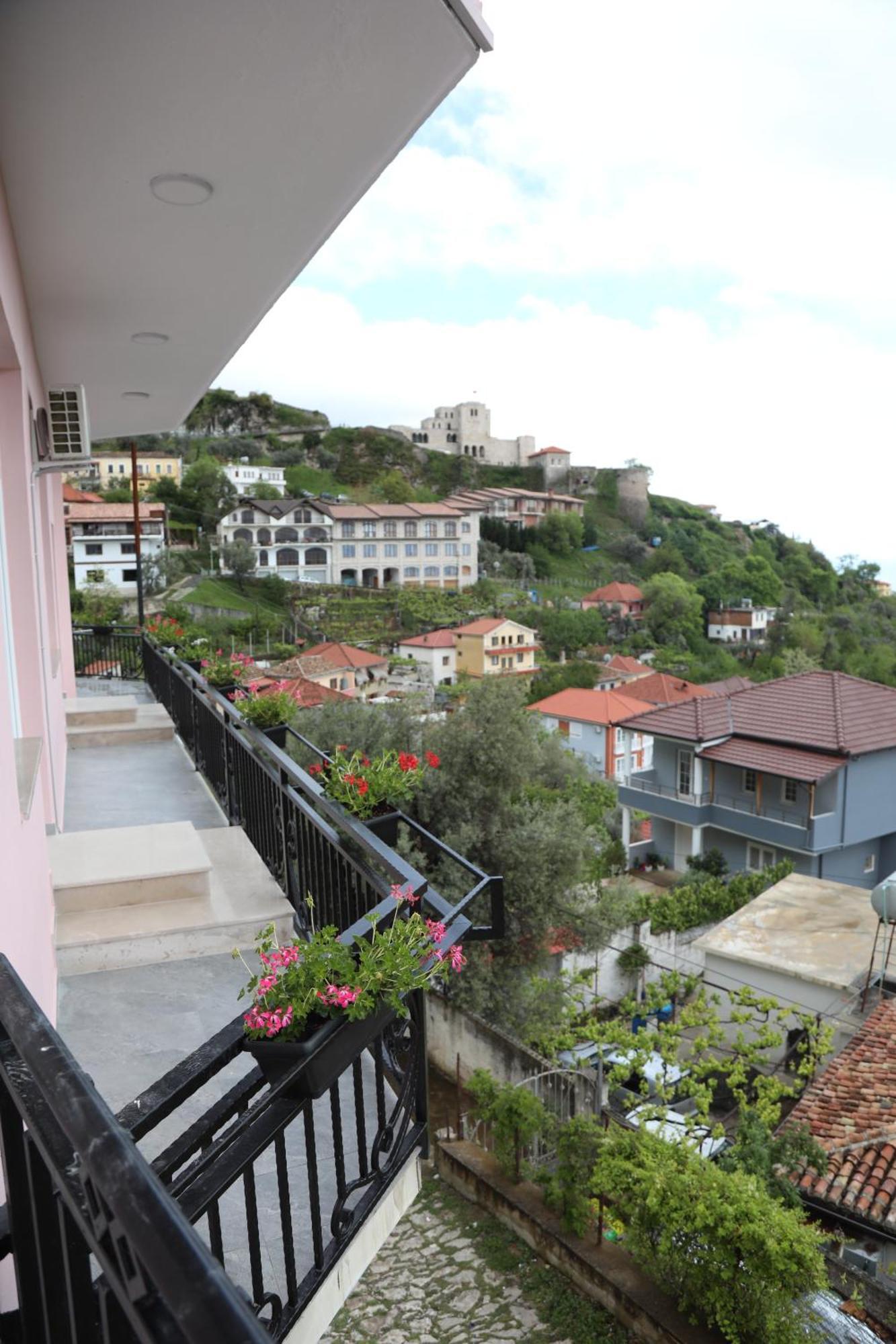 --Hotel Deal-- Rooms With Castle View Kruja Kültér fotó